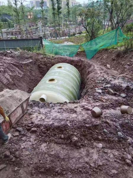 清远雷波县50立方化粪池安装现场
